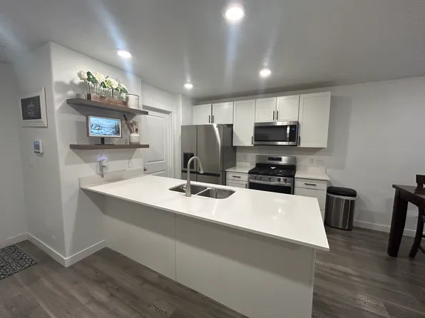 3908 W Orinda Dr, Lehi, UT 84043