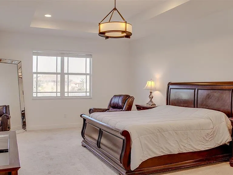 9911 S Miralago Way — Photo 18