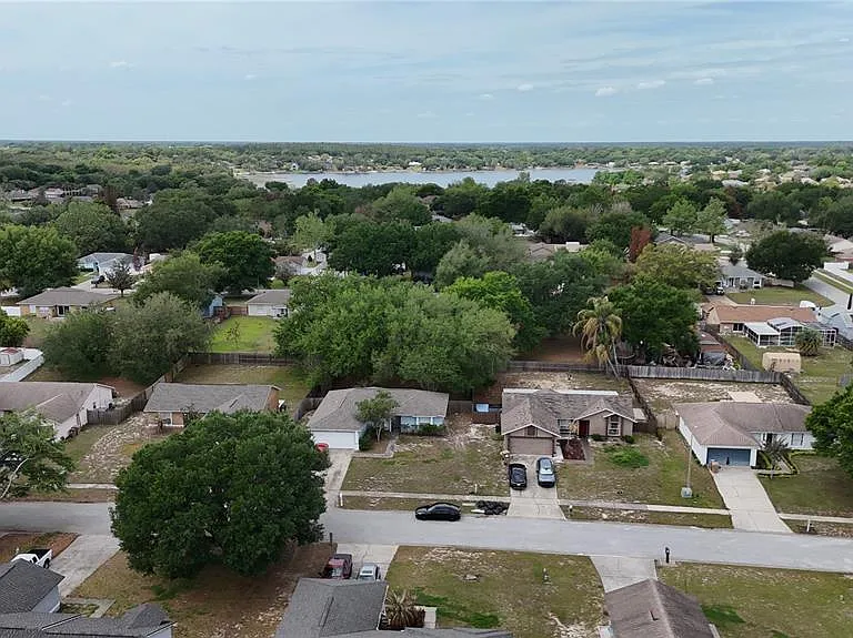 10748 Siena Dr — Photo 47