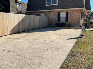 1051 Carrollton Ave, Metairie, LA 70005