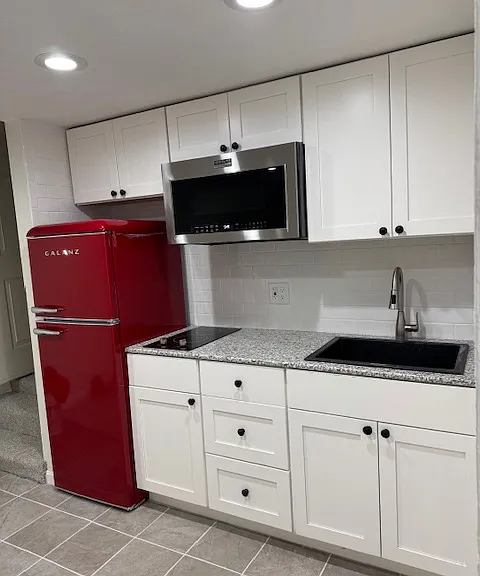 49 W Central St #1 — Photo 2