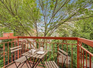 22 Monitor St #3B, Brooklyn, NY 11222