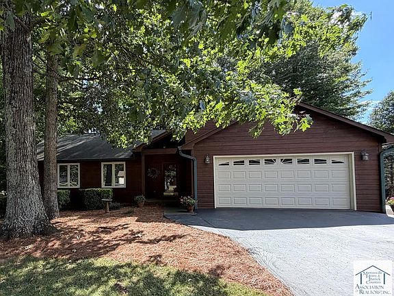 5th image of 40 Quail Oaks Rd