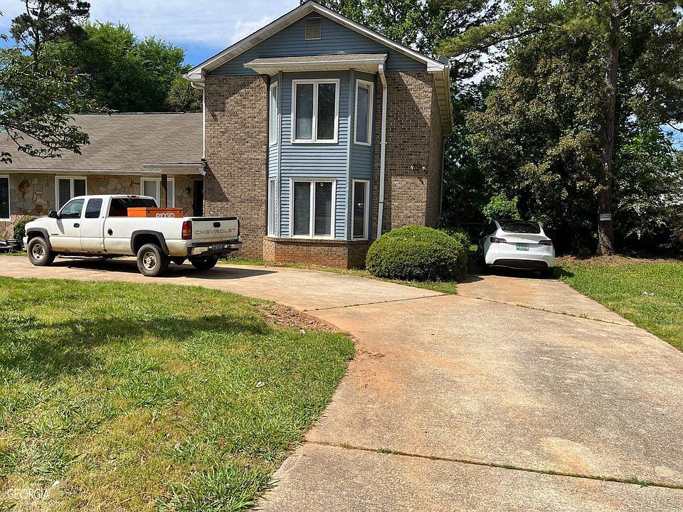 1st image of 2126 Fairway Ct SE