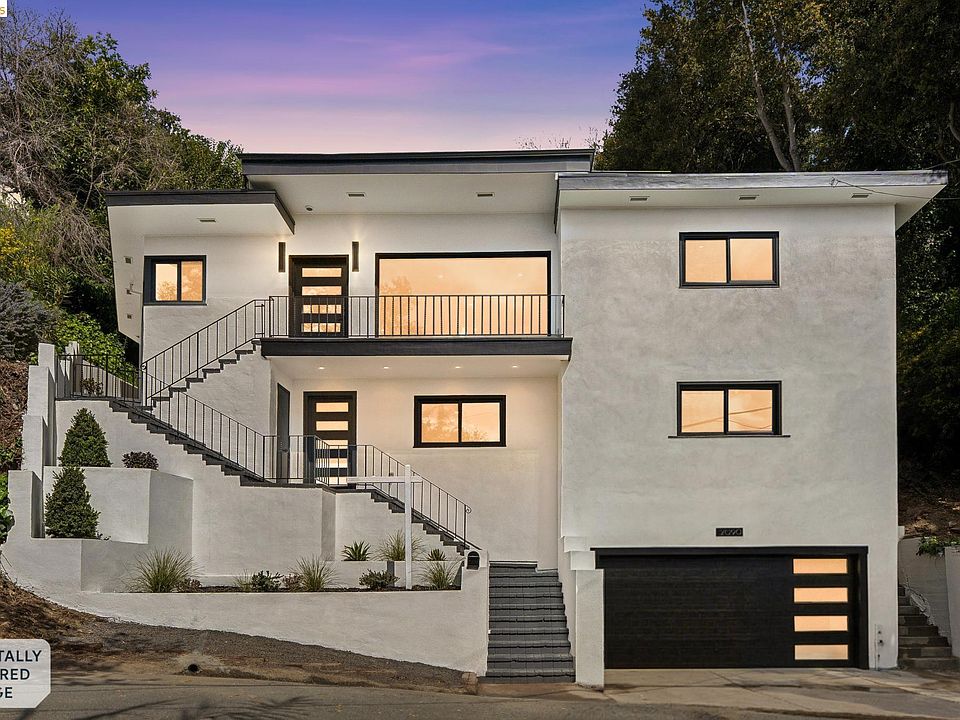 1st image of 2090 Wrenn St