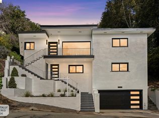 2090 Wrenn St, Oakland, CA 94602