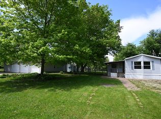 406 Park St, Kappa, IL 61738