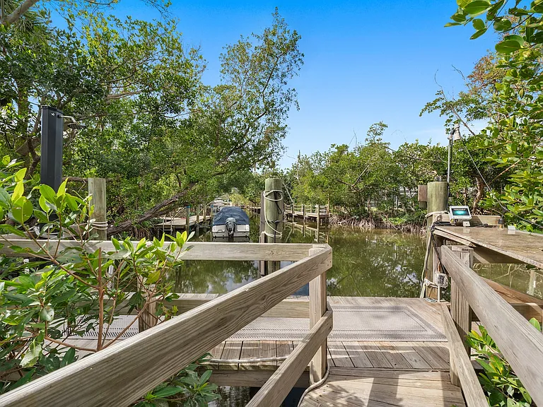 660 Anchor Dr — Photo 60