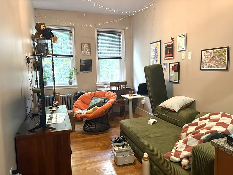 23 Lanark Rd #3 — Photo 3