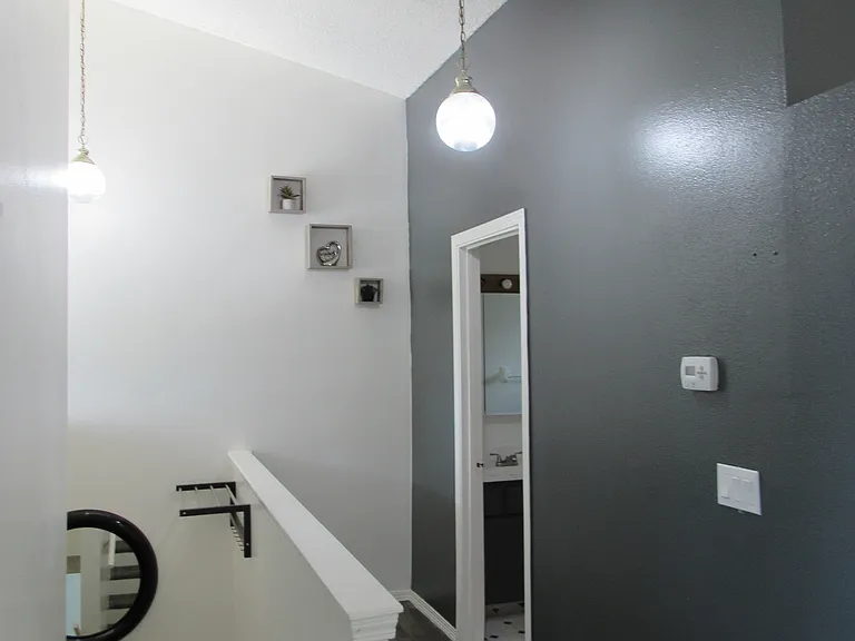 5435 N Morton St — Photo 3
