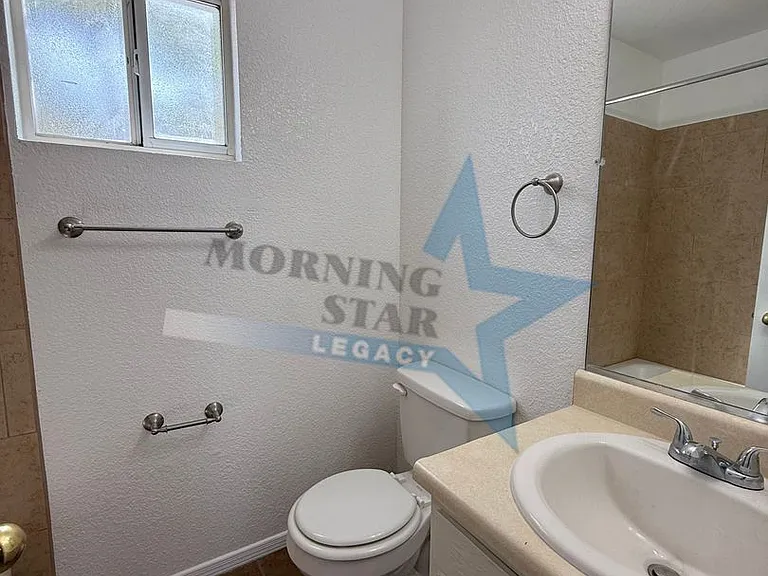 Spacious 2 bedroom floor plans! — Photo 18