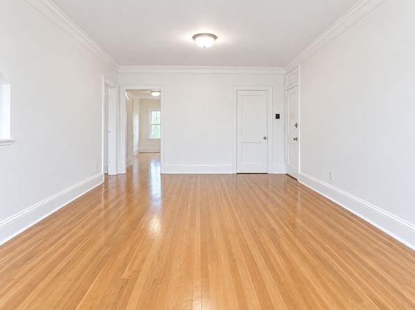 233 W Dayton Ave