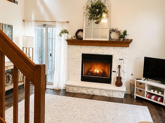 4th image of 5746 Thornbriar Ln