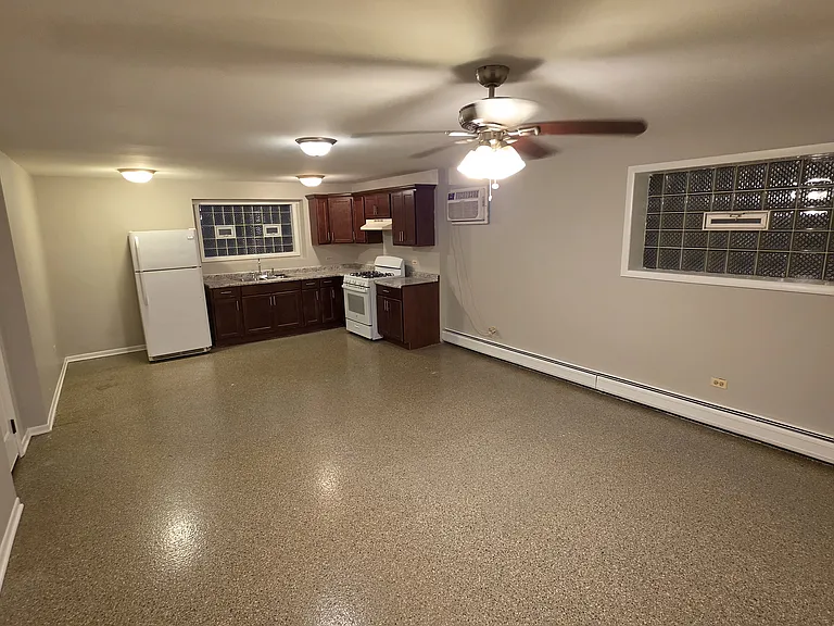11158 S Columbus Dr #GN — Photo 3