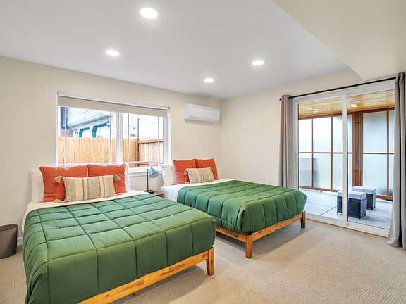 5th image of 13672 51st Ave S #1