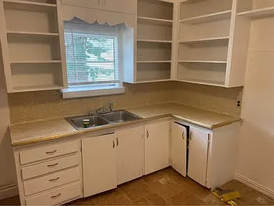 112 W Spruce Ave — Photo 2