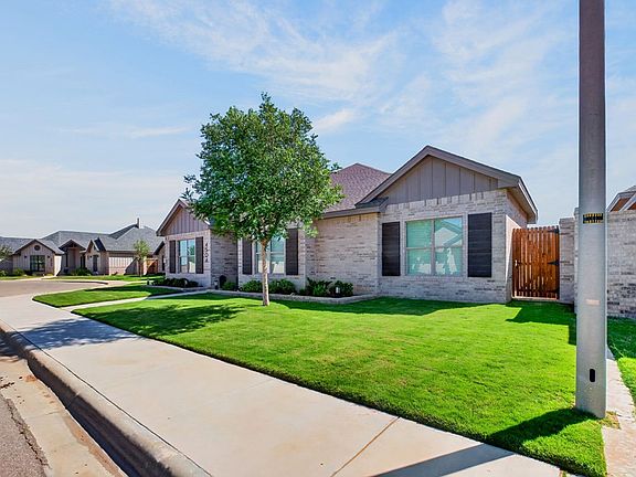 3rd image of 4504 Solana Ct