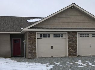 1189 Ritter Dr, Daniels, WV 25832