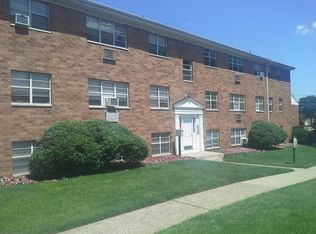 26 Stevens Rd APT 260, Wallington, NJ 07057