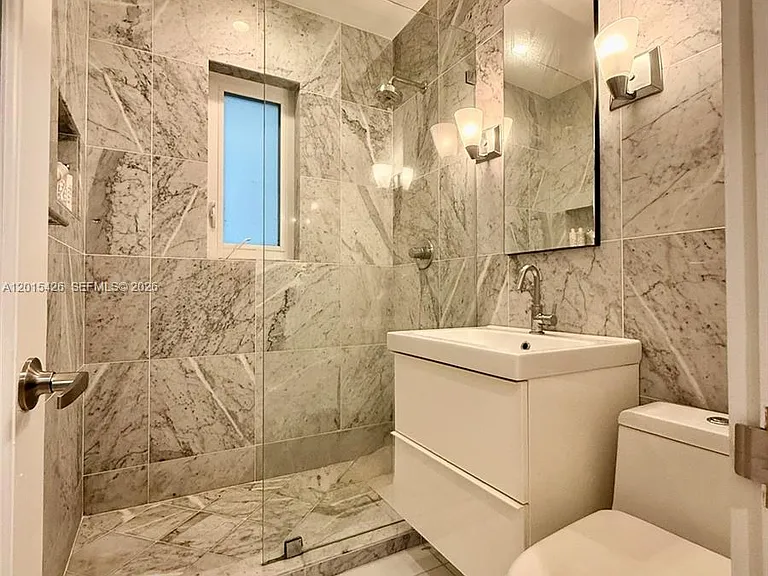 260 Euclid Ave #24 — Photo 12