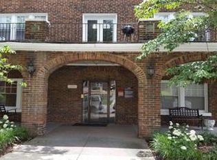 Park Plaza Apartments, Kansas City, MO 64112