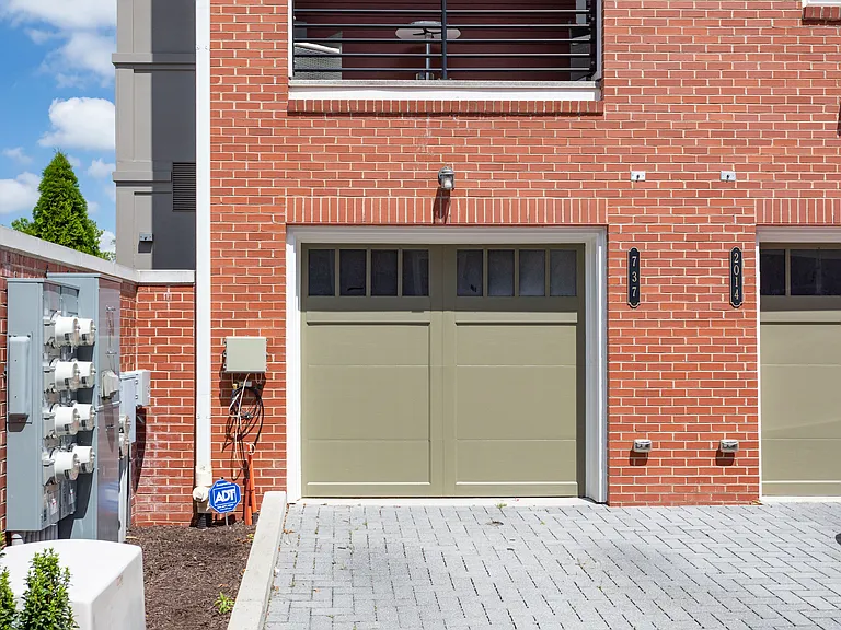 737 Diamond Ave — Photo 24