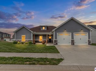 200 Gaston Cir, Elizabethtown, KY 42701