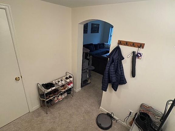 4th image of 1719 N Troy St #8