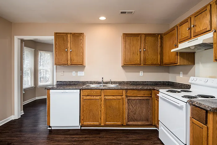951 Grass Hollow Ct — Photo 6
