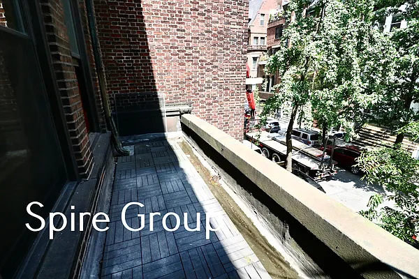 Rented by Spire Group | media 12