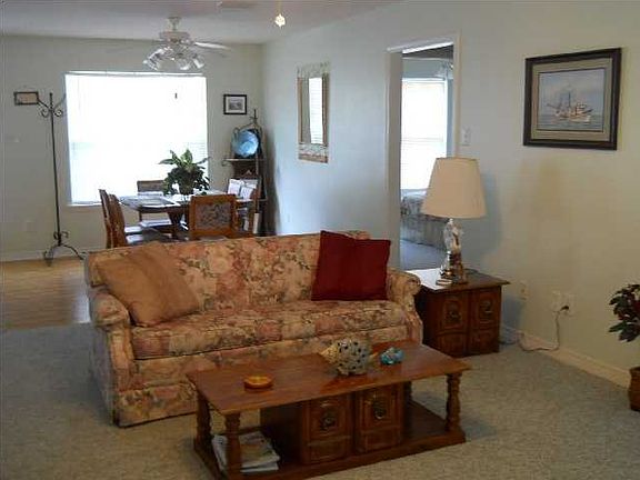 2nd image of 501 Chenault Ave