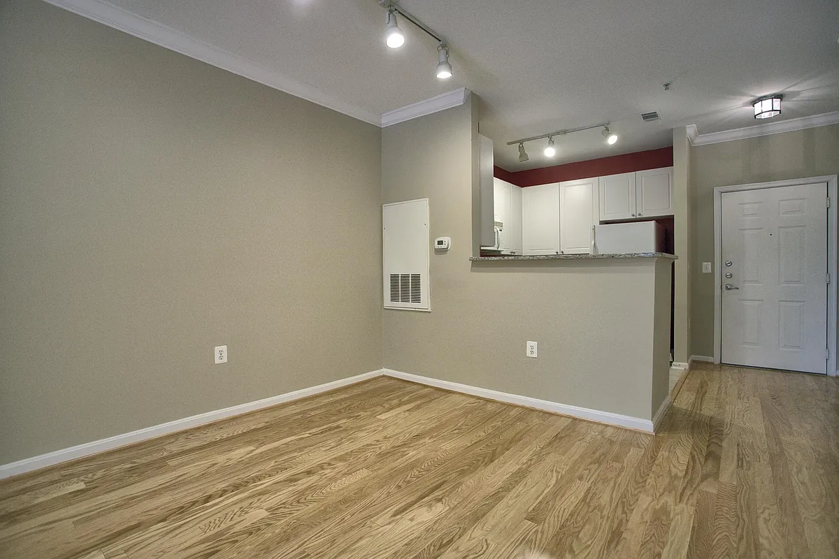 Building Photo - 9490 Virginia Center Blvd #124