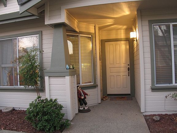 3rd image of 8638 Solera Dr