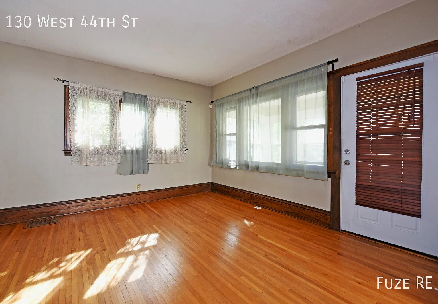Gorgeous 3 Bed, 2 Bath Kingfield Home Available Now! — Photo 4