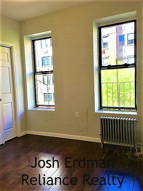 2nd image of 278 W 117th St APT 4C