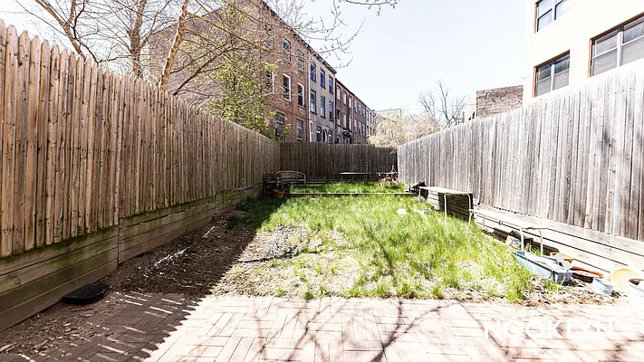 Rented by Nooklyn NYC LLC | media 1