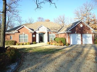 2077 Evans Dr, Grove, OK 74344