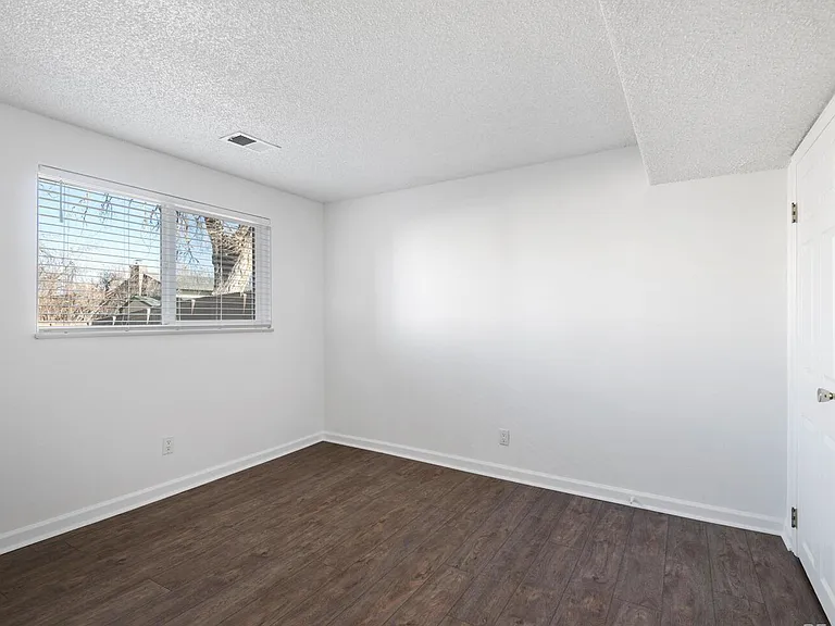 10093 W Maryland Dr — Photo 17