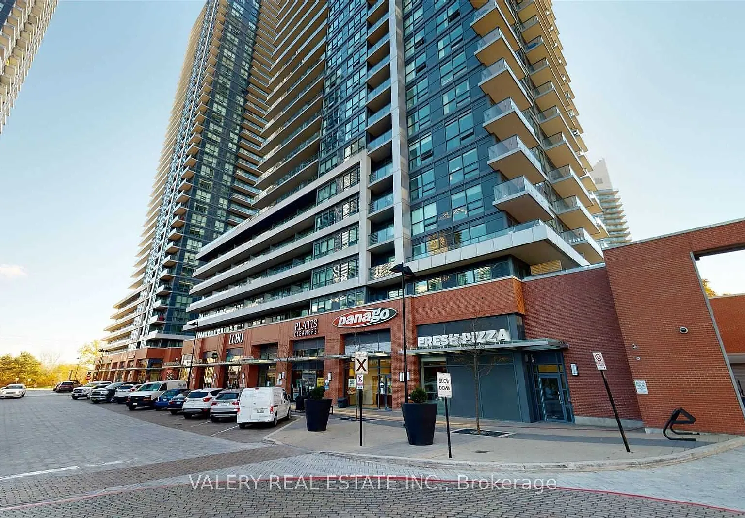 1 bed, $2,600 — Photo 2