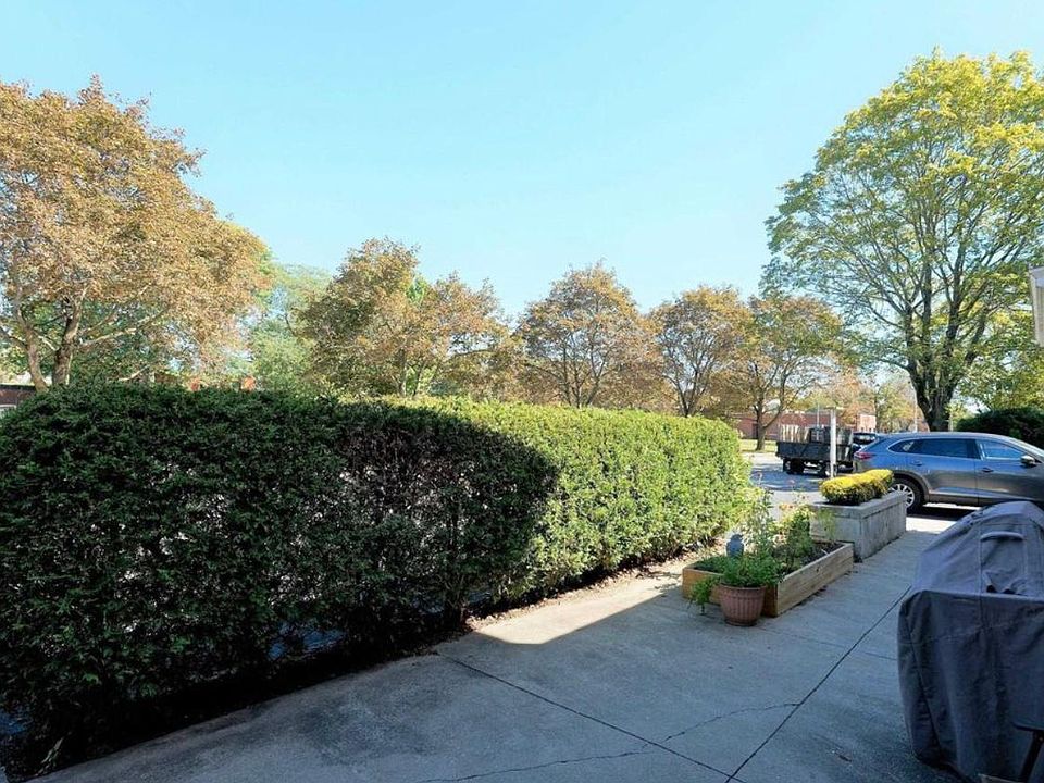 1st image of 806 New Scotland Ave APT 3