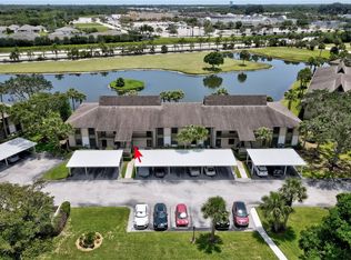 31 Plantation Dr APT 102, Vero Beach, FL 32966