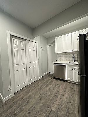 3rd image of 422 W 56th St APT 3
