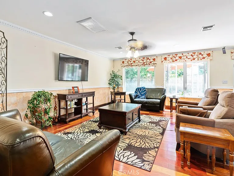 8252 Dancy Cir — Photo 11