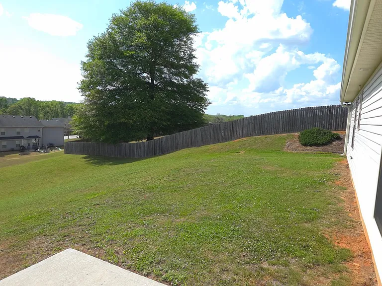 2125 Savannah Dr — Photo 20