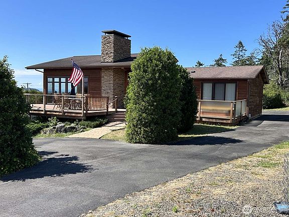 2nd image of 31 N Rhododendron Drive