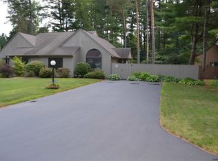 11 Queen Mary Dr, Queensbury, NY 12804