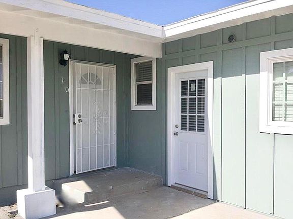 2nd image of 4100 Las Lomas Ave