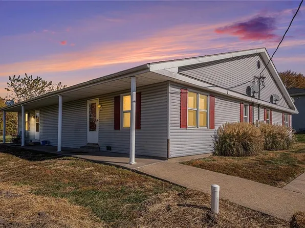 1100 Colonial Dr, Lathrop, MO 64465