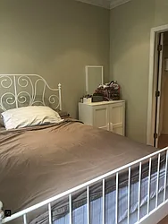 Rented by R New York