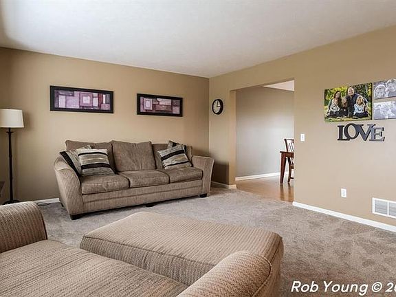 5th image of 6451 Prairie Pointe Dr SE